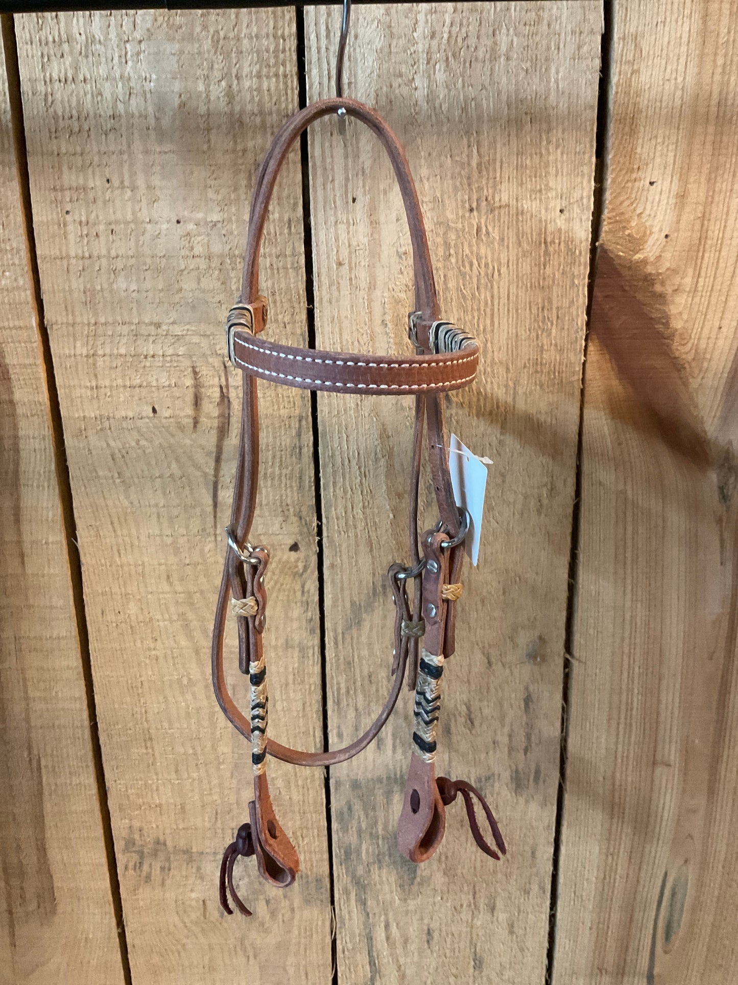 Bb harness/ rawhide, button end headstall