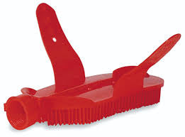Curry plastic w/hose attachment